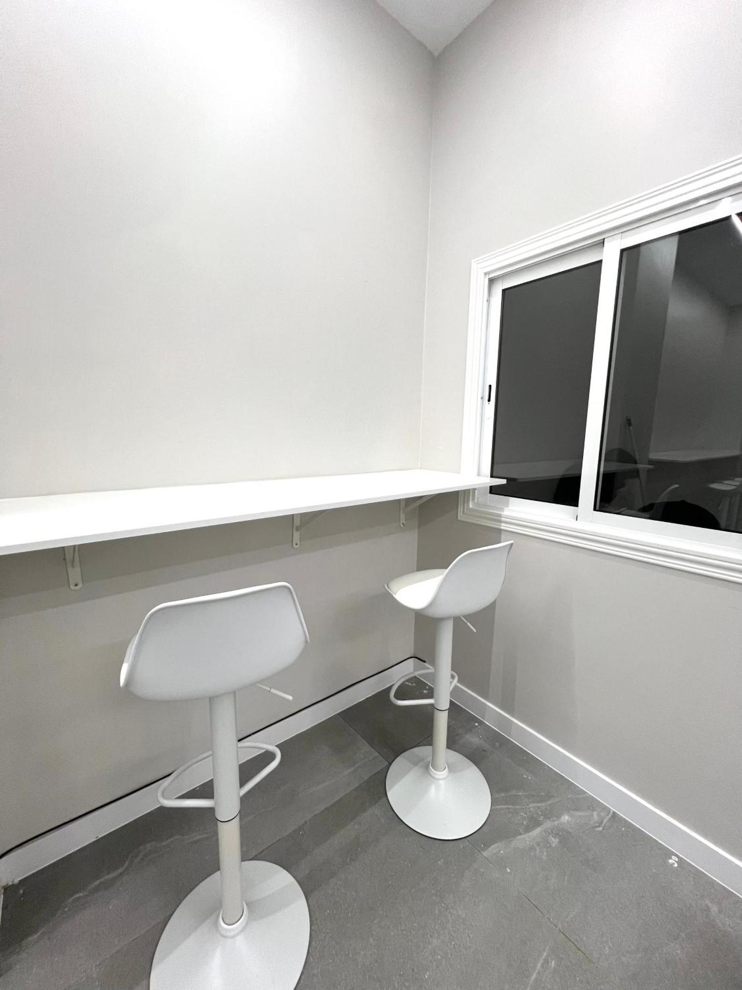 Hostel Napoles Madrid Exteriér fotografie