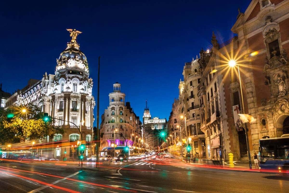 Hostel Napoles Madrid Exteriér fotografie
