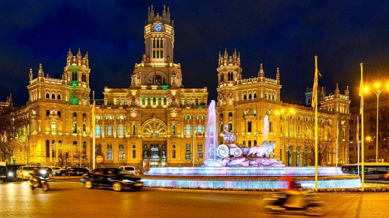 Hostel Napoles Madrid Exteriér fotografie